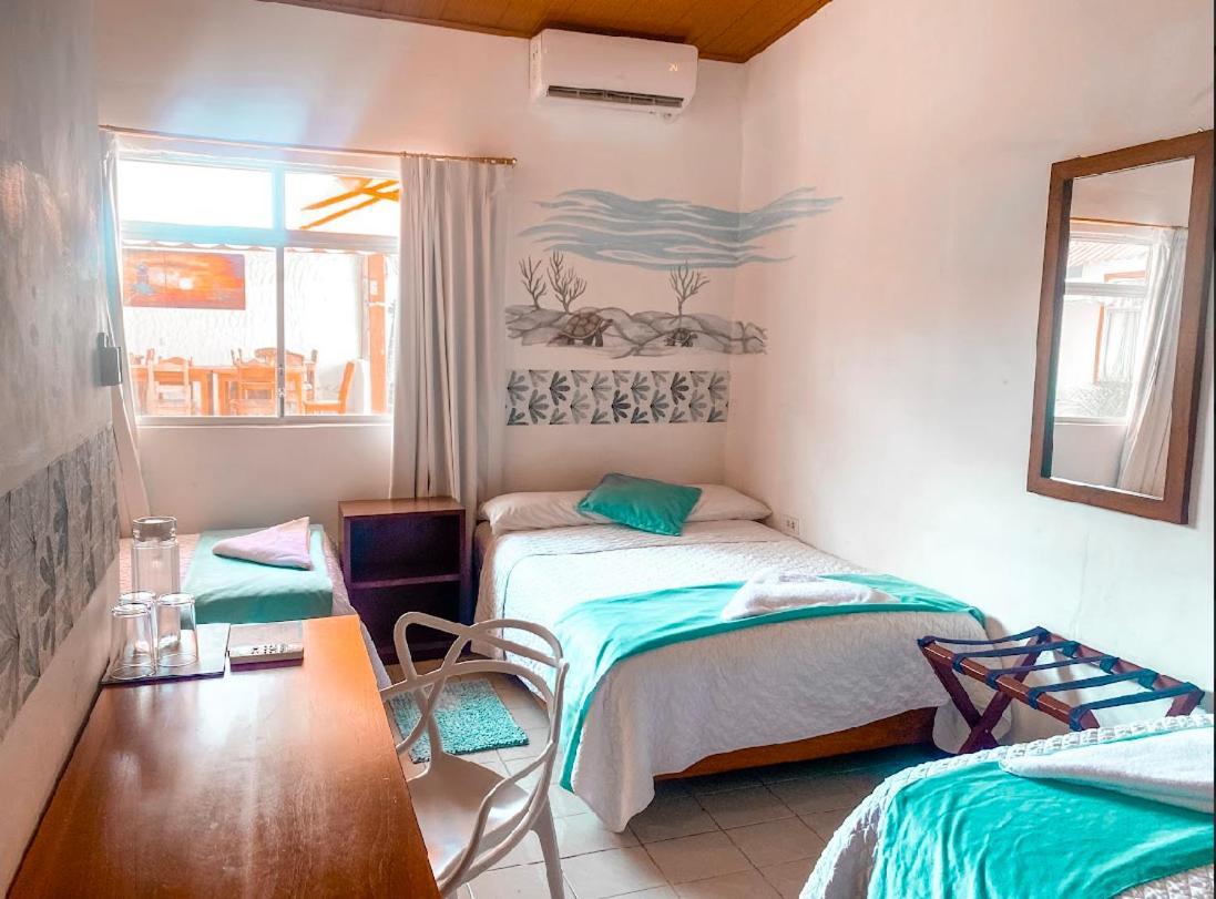 Hotel Coral Blanco With High Speed Internet Starlink And Galapagos Tour Operator Puerto Villamil Εξωτερικό φωτογραφία